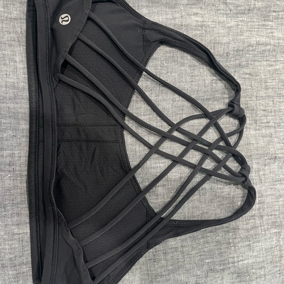 Lululemon Black Strappy Sports Bra - Picture 1 of 2